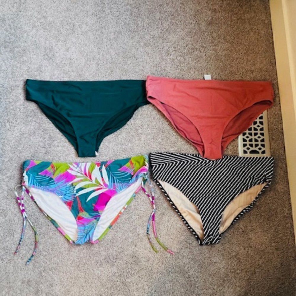 NWT plus size Bundle of swimsuit bottoms size 24